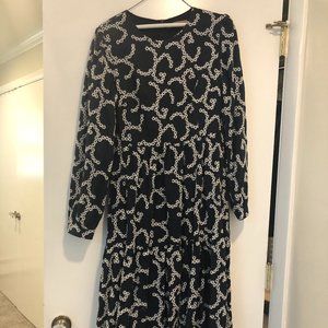 Junee Long Sleeved Midi Dress